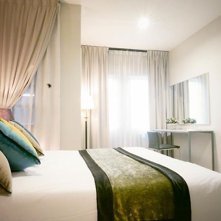 Country Inn Кулай Екстериор снимка