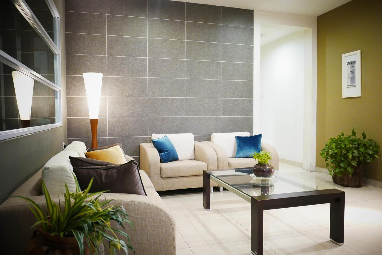 Country Inn Кулай Екстериор снимка