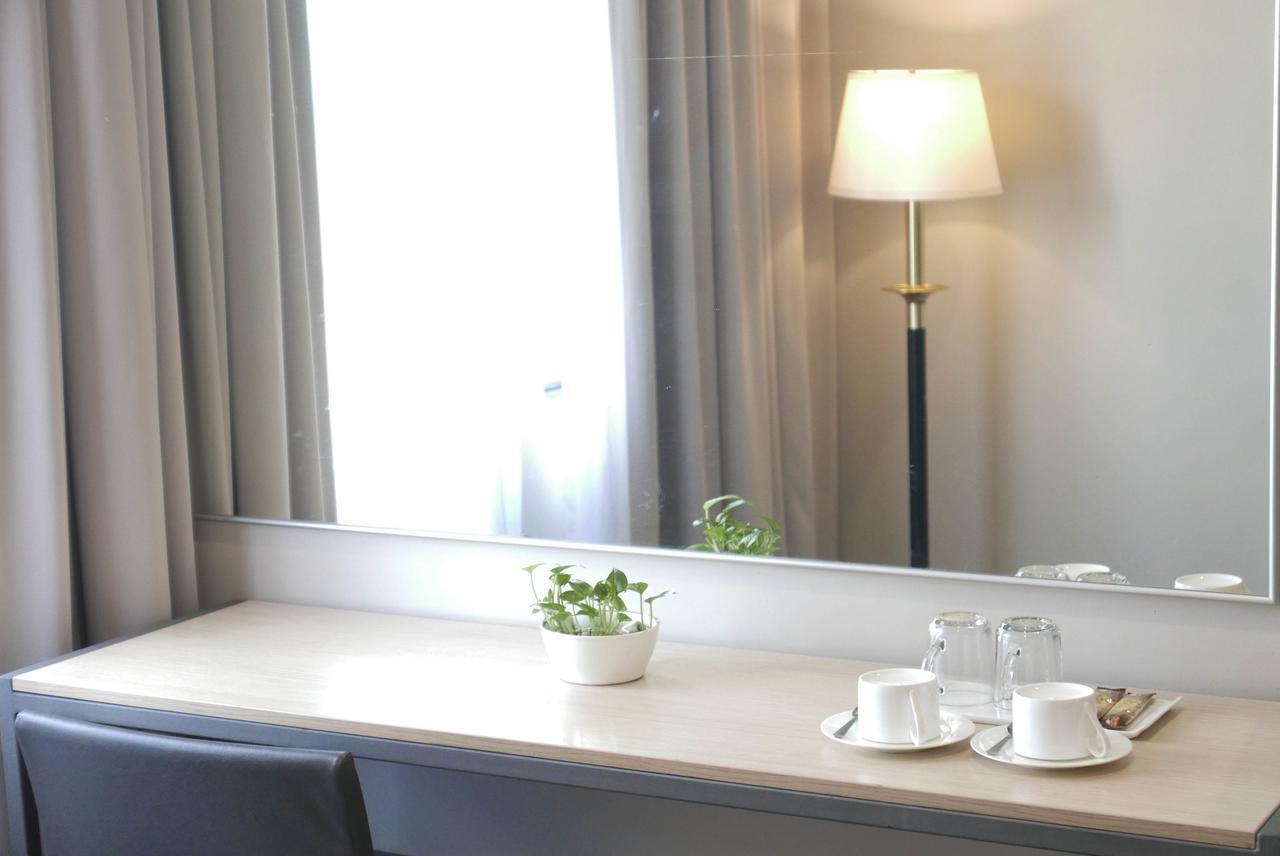 Country Inn Кулай Екстериор снимка